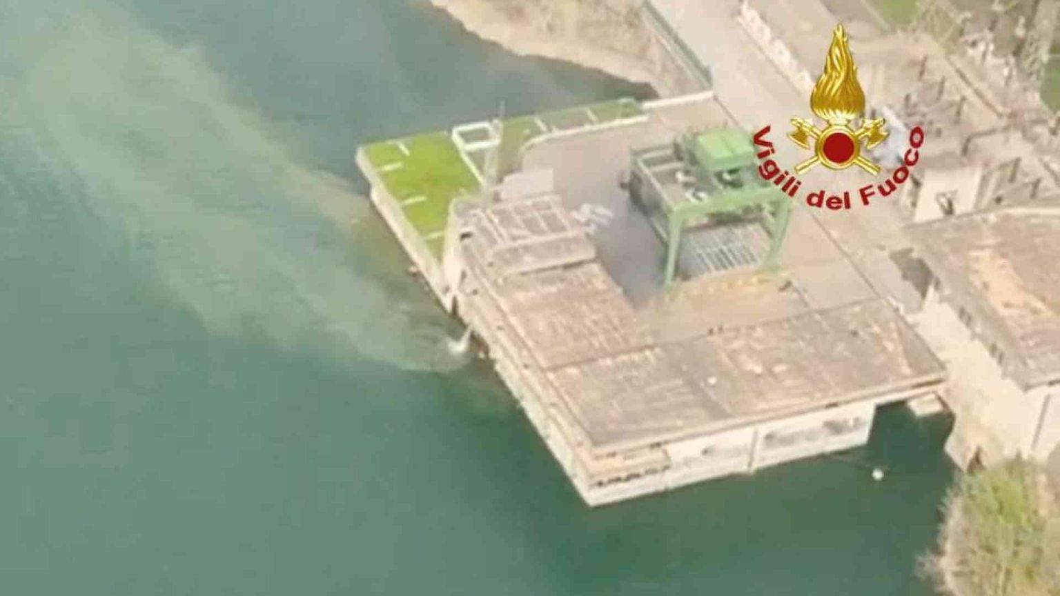 Esplosione alla centrale: si cercano i dispersi. «Serve un miracolo»