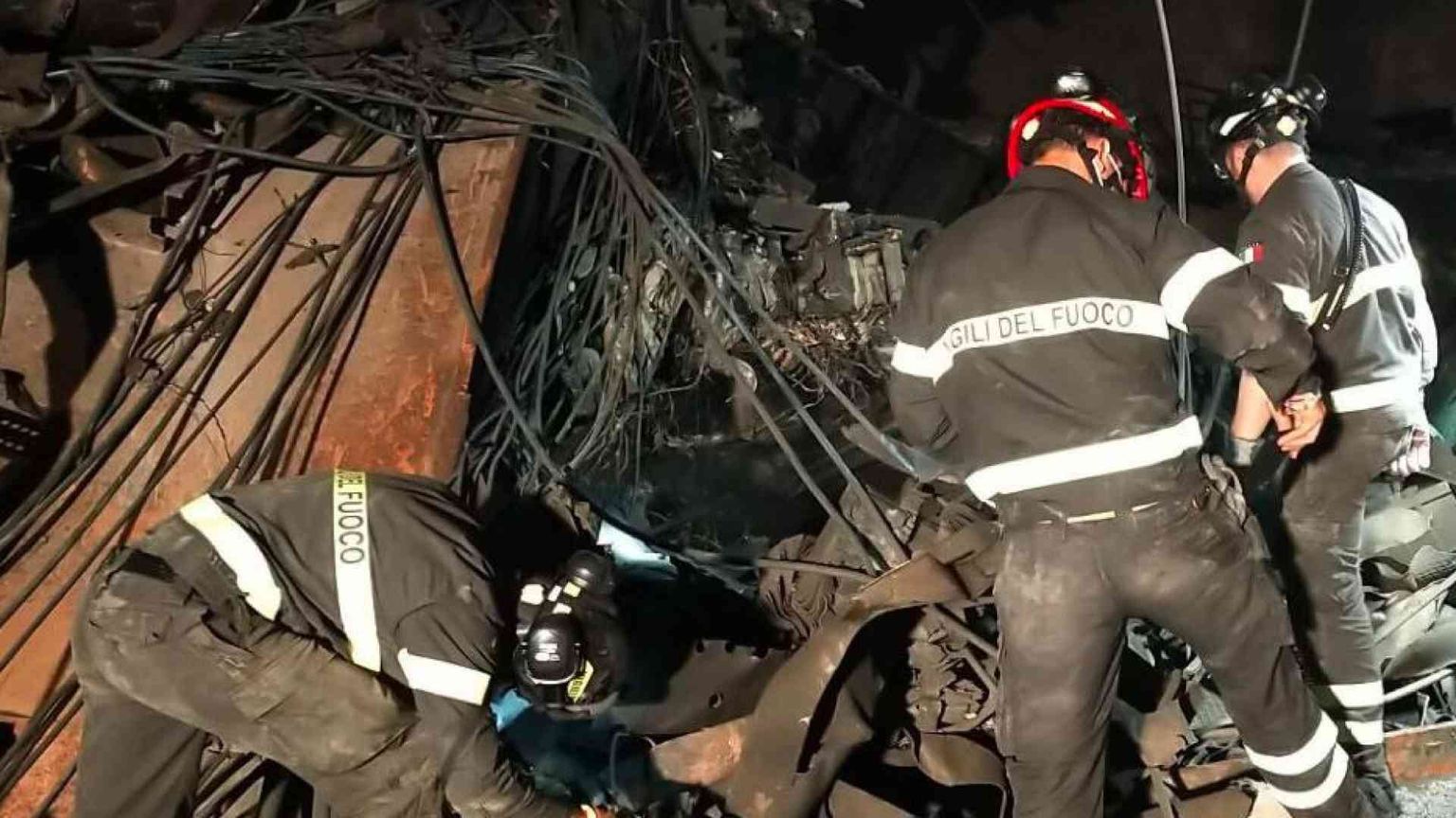 La centrale era a rischio? Per chi lavoravano gli operai?