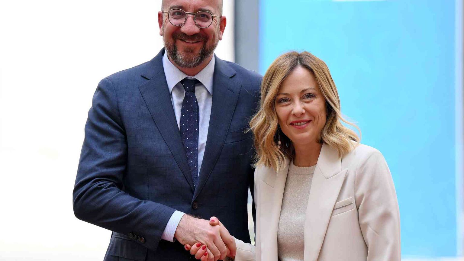 Europee, Meloni scende in campo: pronta a sfidare Schlein