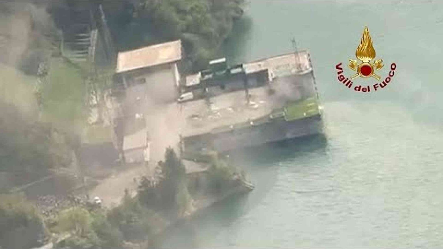 Recuperati i corpi di tutte le vittime, ora l'esame della «scatola nera»