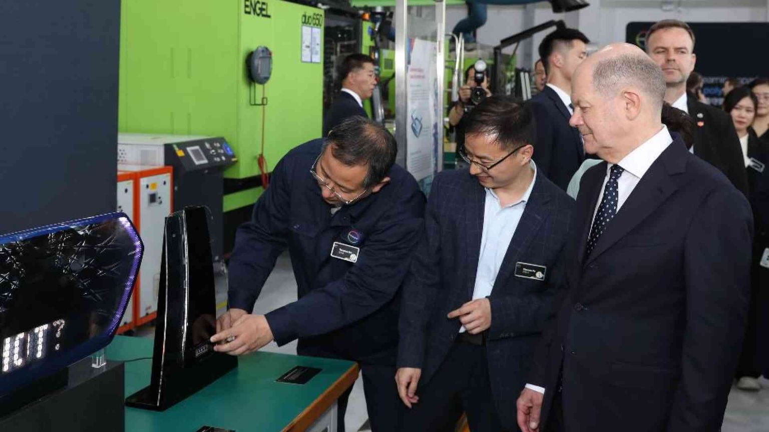 Iran, Germania, Pil e Formula1: qual è il grande gioco della Cina