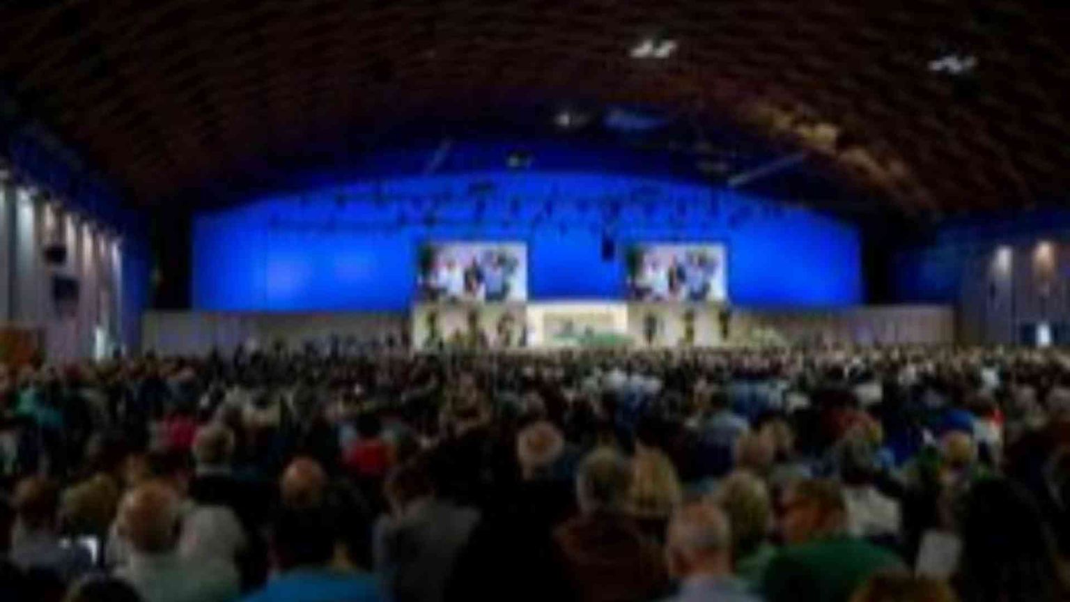 Il cardinale Farrell: «Testimoni di Cristo, apostoli del futuro»