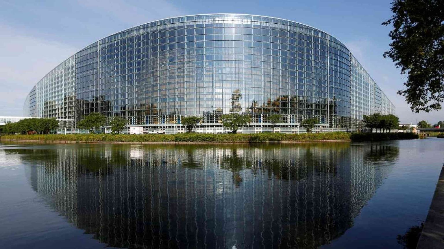«Il voto sul “diritto di aborto”, sconfitta per l’Europa»