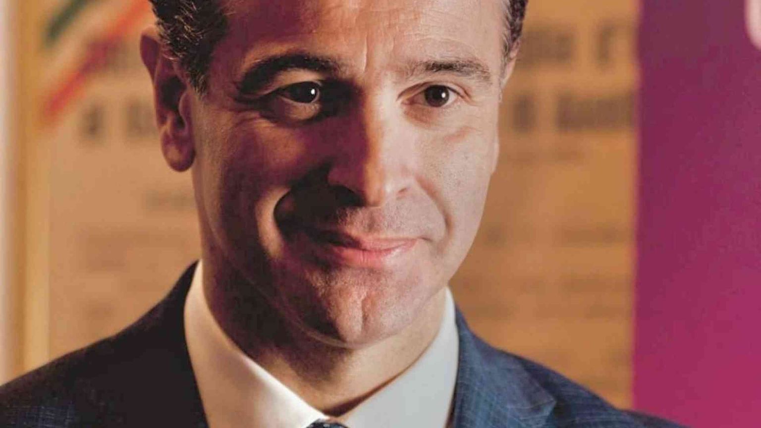 Arresti domiciliari per il sindaco Festa, accusato di corruzione e peculato