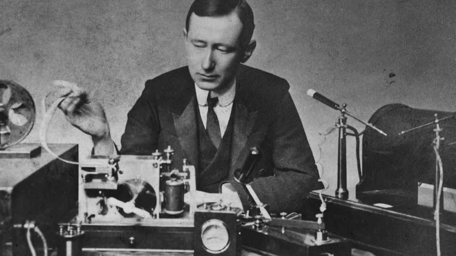 Guglielmo Marconi: i 150 anni dell'italiano che fece parlare il mondo