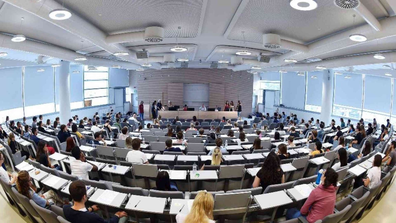 Medicina, come funziona il nuovo “numero chiuso”