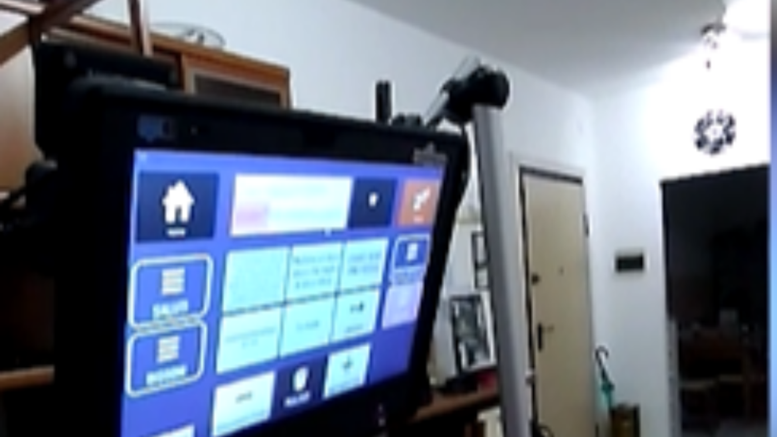 Disabili: atti notarili e testamenti col puntatore oculare, conquista di civiltà