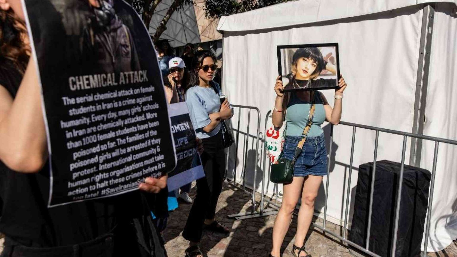 Scomparve nel 2022 dopo una manifestazione: «La 16enne Nika uccisa dagli agenti»