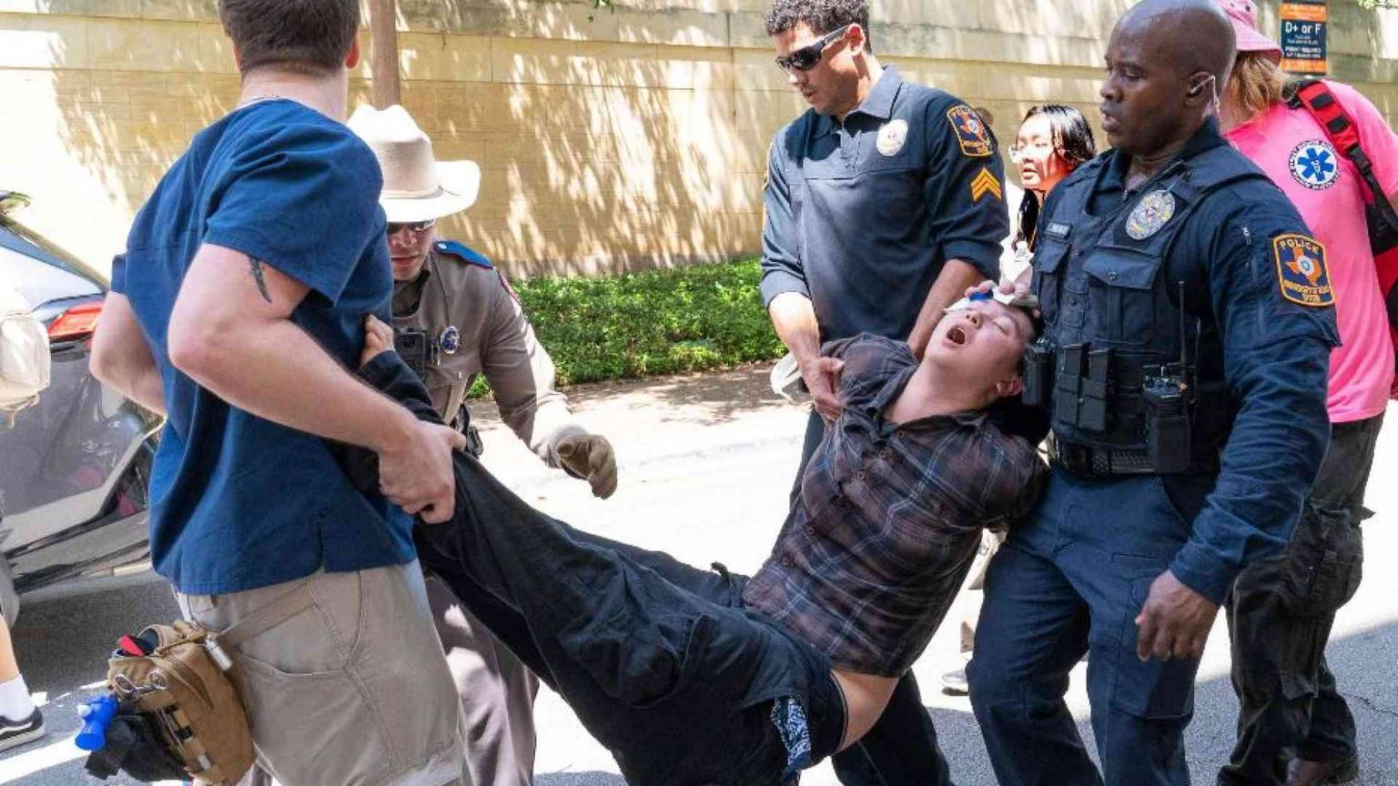 Nei campus Usa, tra i ragazzi delle tende. Dal pacifismo all'occupazione