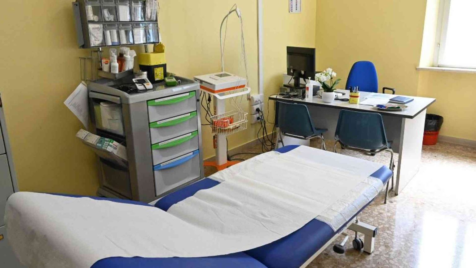 La sanità italiana “scarta” i cittadini? «Il rischio oggi è altissimo»