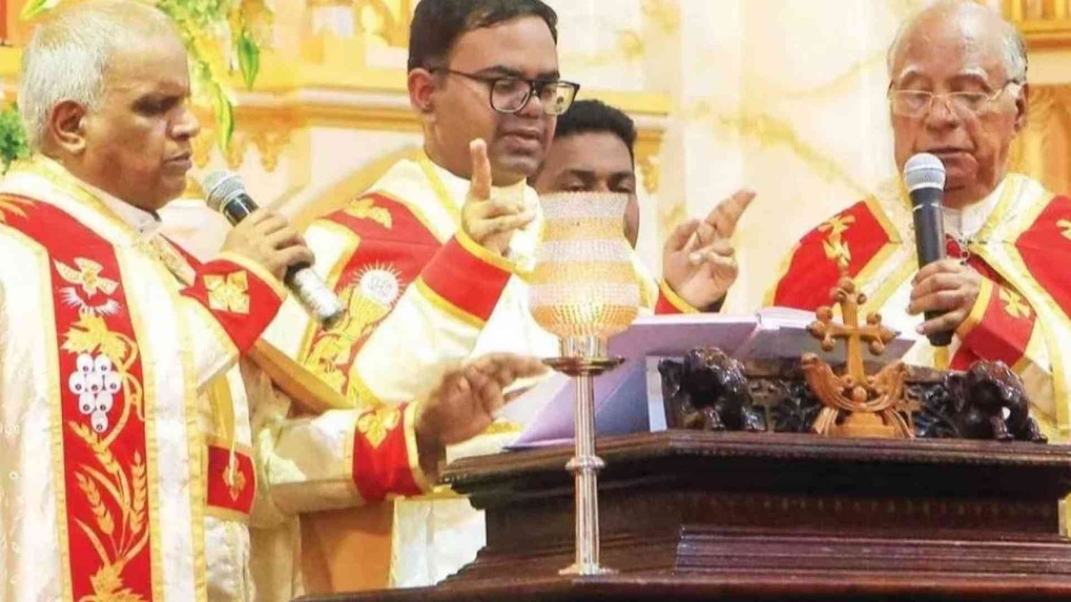 «Io, prete sordomuto vi racconto il mio servizio»