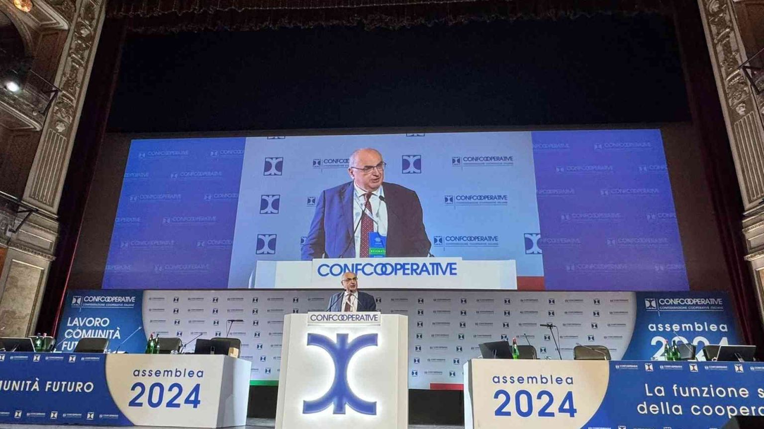 Confcooperative: «Le nostre imprese non trovano addetti»