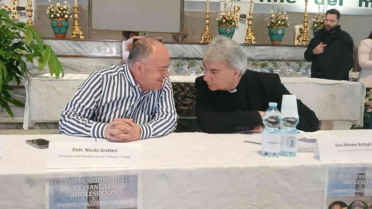 Gratteri attacca “Gomorra” (tra gli applausi di Scampia)