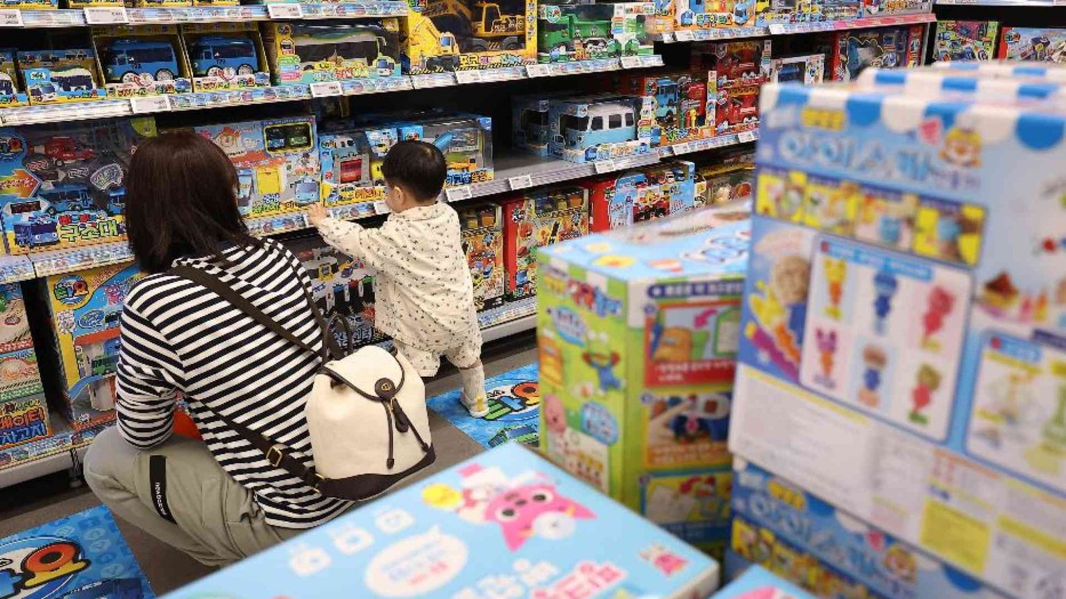 Culle vuote, Seul ora ci prova con il ministero della natalità