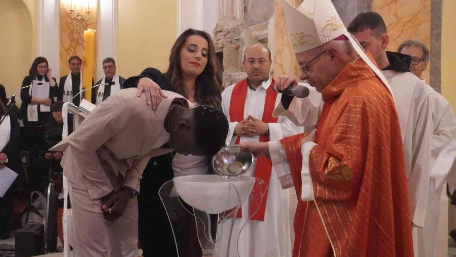 Campania, da migrante dalla Nigeria a uomo rinnovato grazie al Battesimo