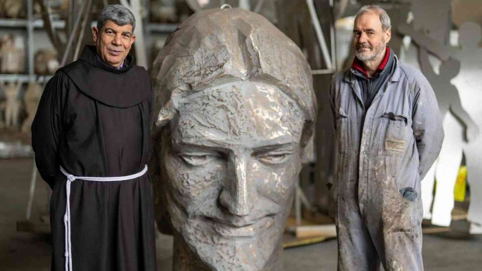 Da Verona a Gerusalemme: la statua di Cristo benedetta dal Papa