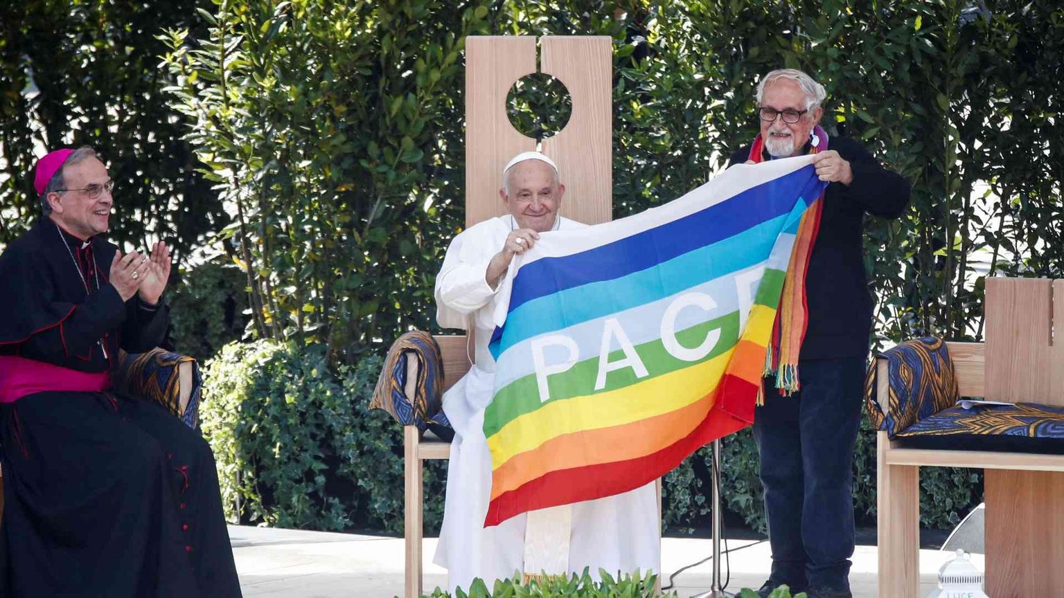 L'appello dall'Arena: la pace non sarà frutto di paura, armi e muri