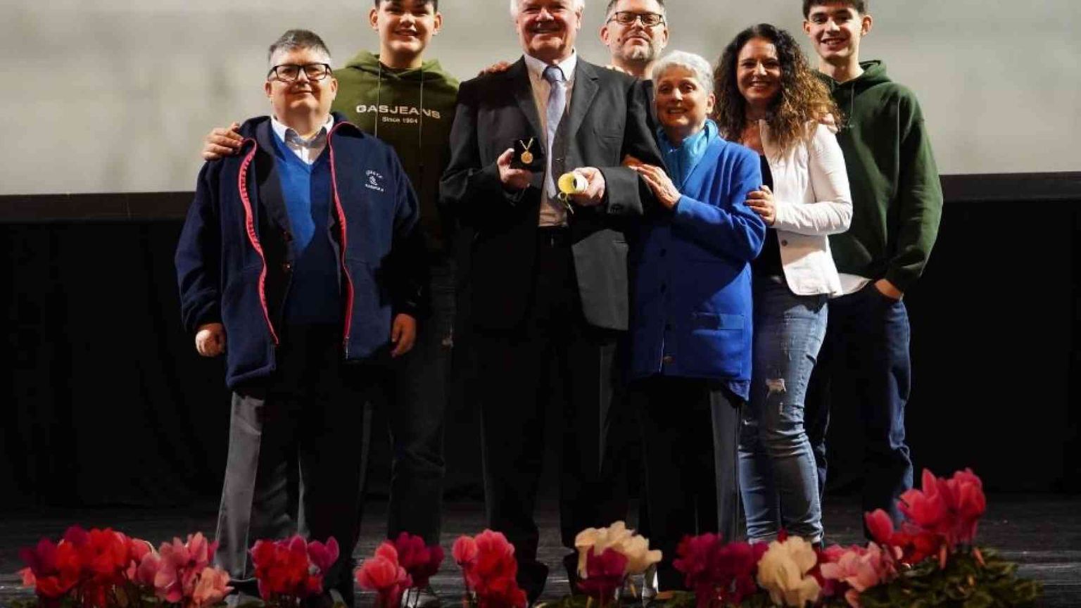 "Io, disabile, ho adottato due bambini brasiliani e ora sono anche nonno"