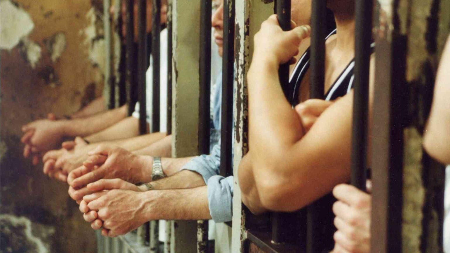 A Velletri la droga dietro le sbarre pagata dai parenti dei detenuti