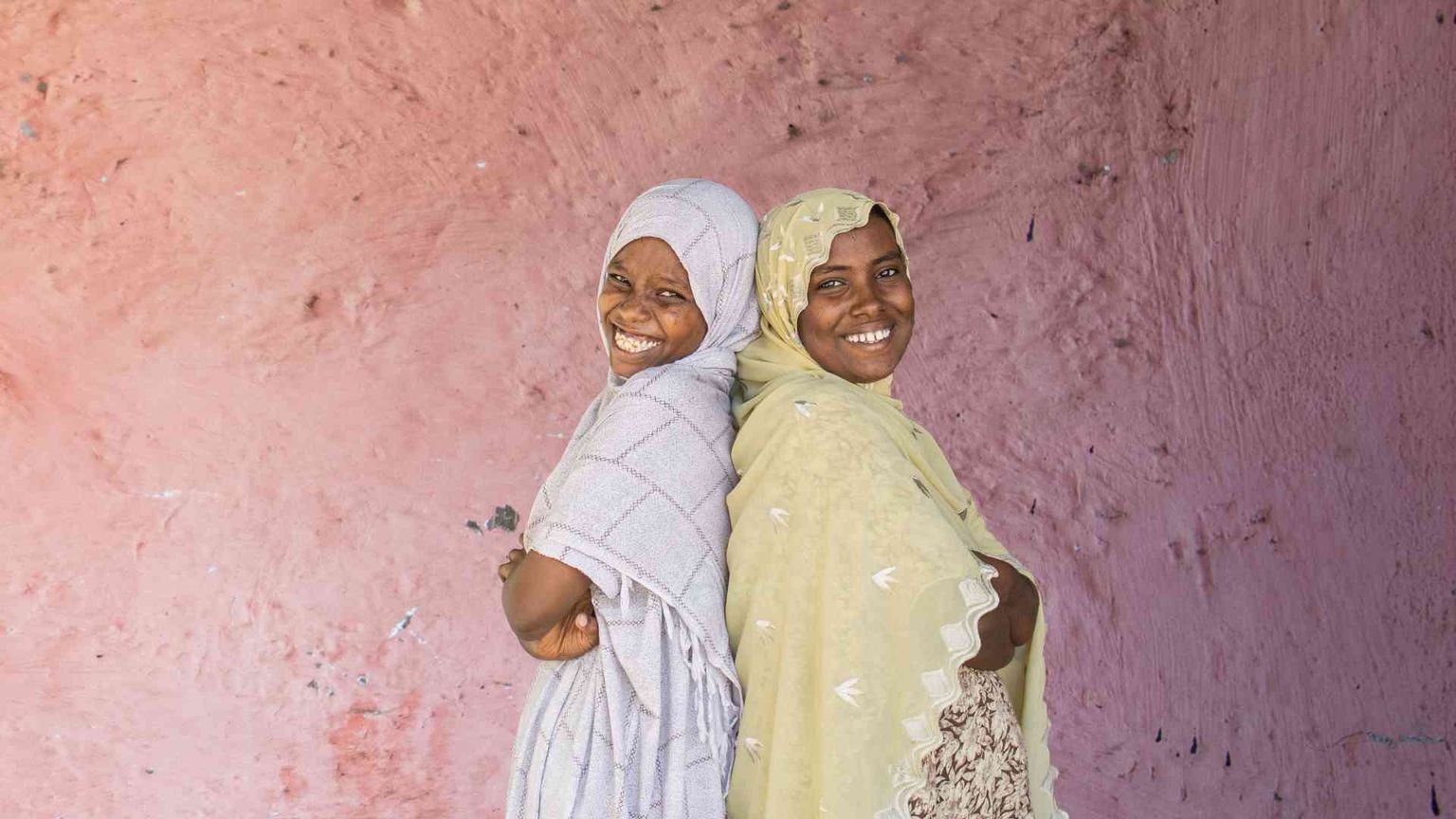 Rapporto Amref: «L'Africa sui media è solo immigrazione e politica»
