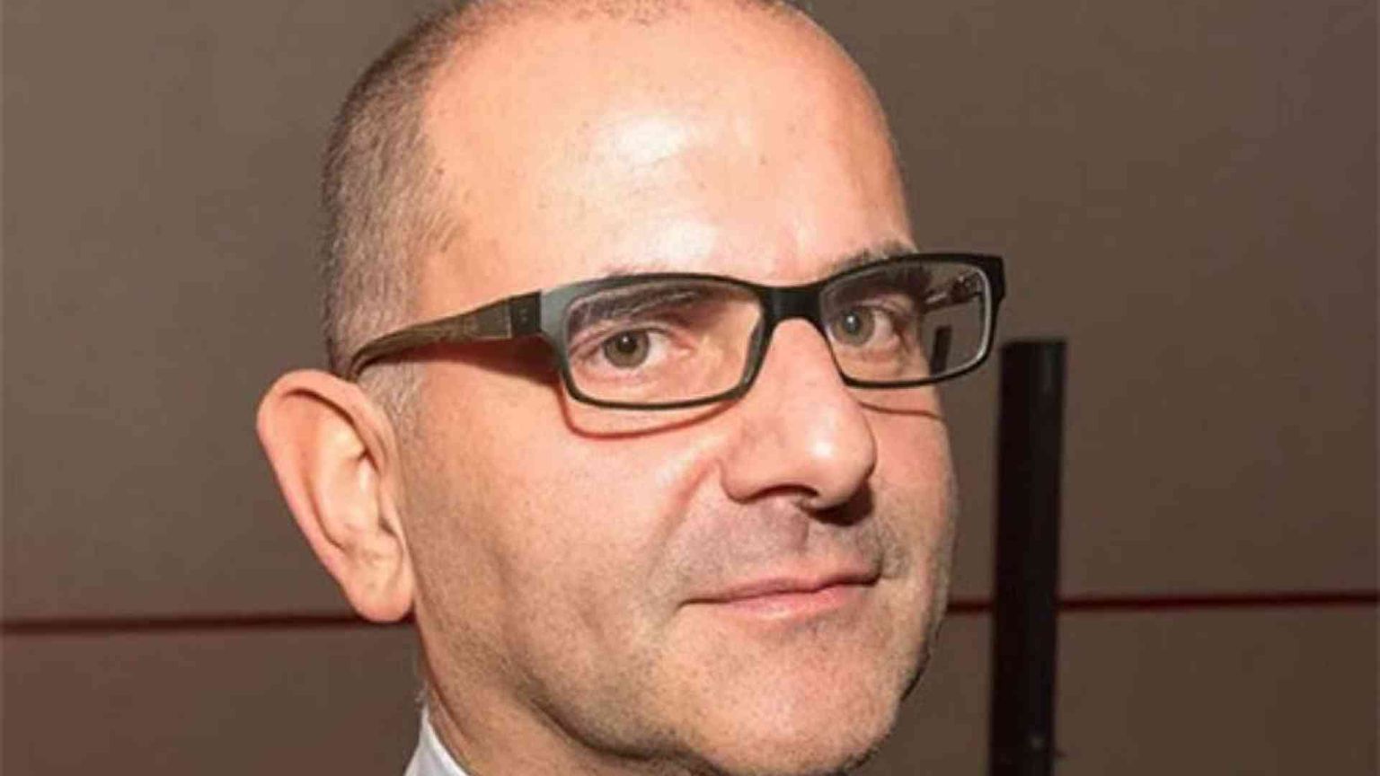 Vietare i cellulari prima dei 14 anni fa bene al cervello