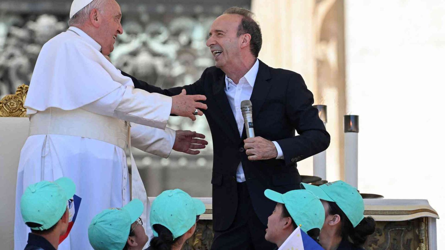 Benigni: «Le uniche cose sensate le ha dette Gesù nel Vangelo»