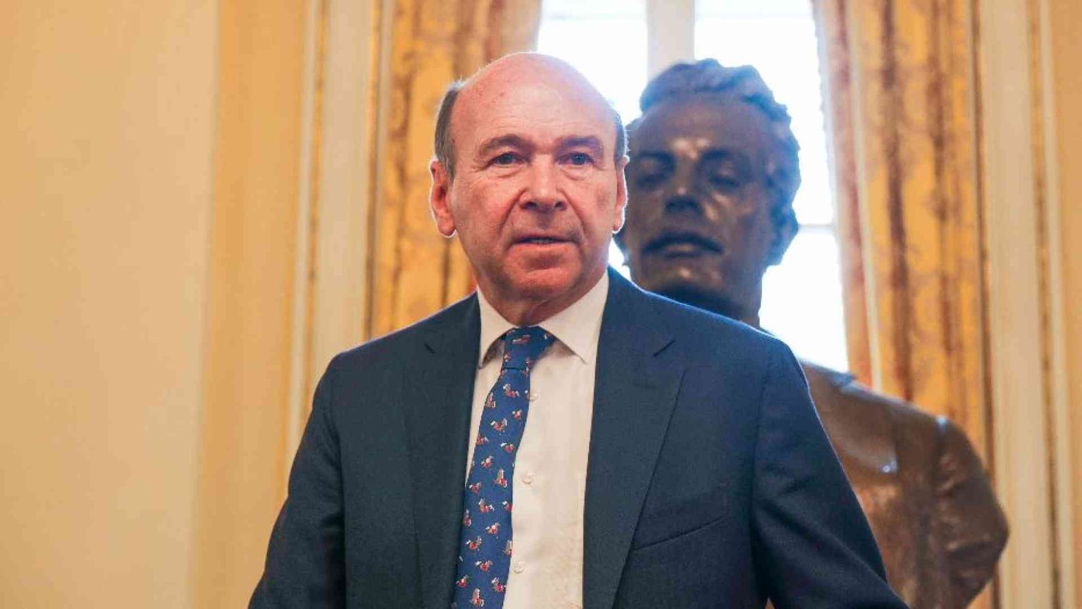 Le pressioni politiche, i direttori star: l'addio di Meyer alla Scala