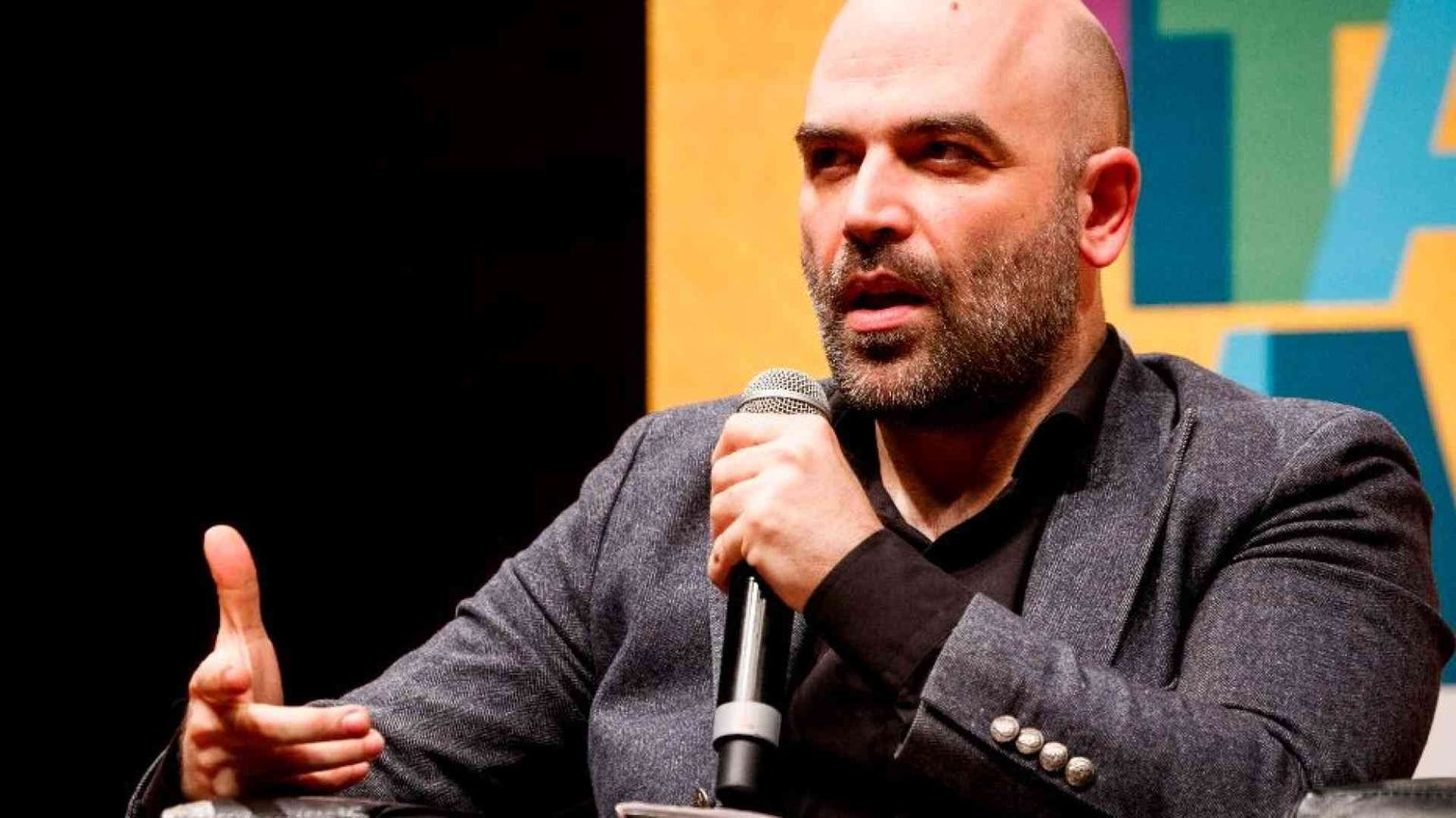 Saviano non è invitato alla Buchmesse di Francoforte. E scoppia la polemica