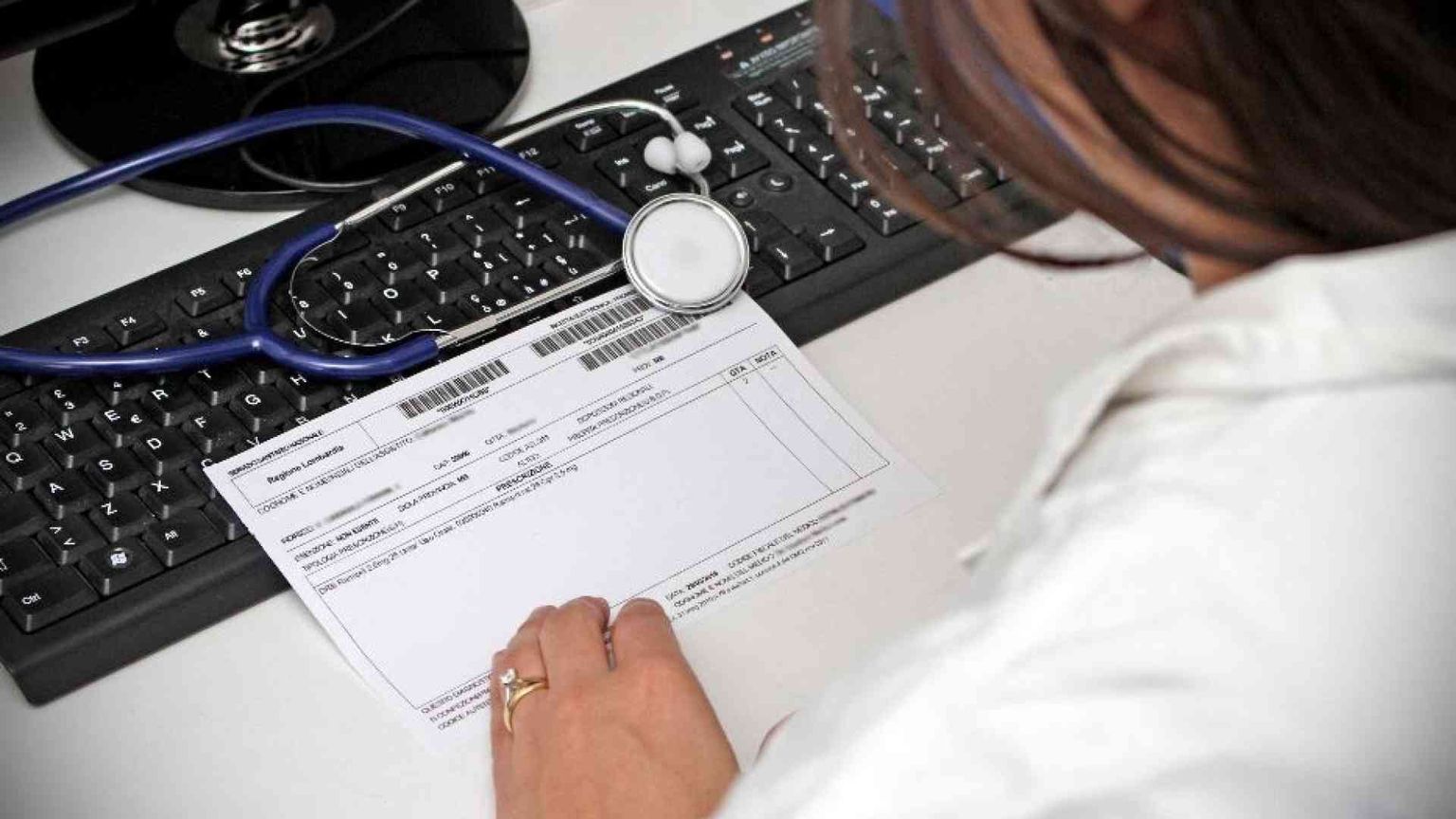 Liste d'attesa, via libera al decreto per ridurle. I dubbi delle Regioni
