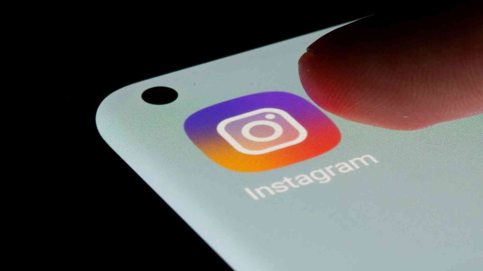 L'Antitrust multa Meta per pratiche scorrette sui dati personali