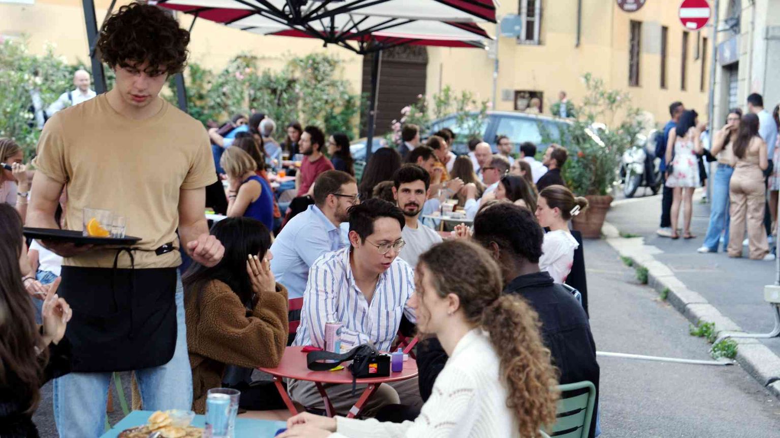 Nel contratto della ristorazione arrivano le misure anti-molestie