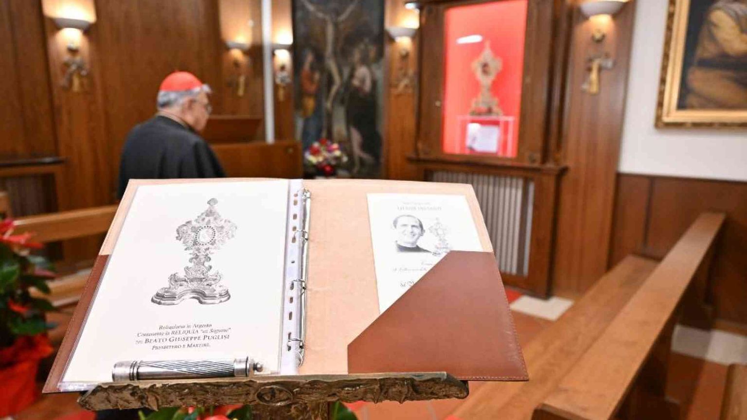 Una reliquia del beato Pino Puglisi donata ai carabinieri