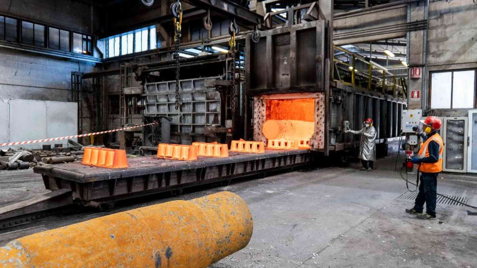 Il Pil può superare l'1%, ma la produzione industriale è ancora in calo