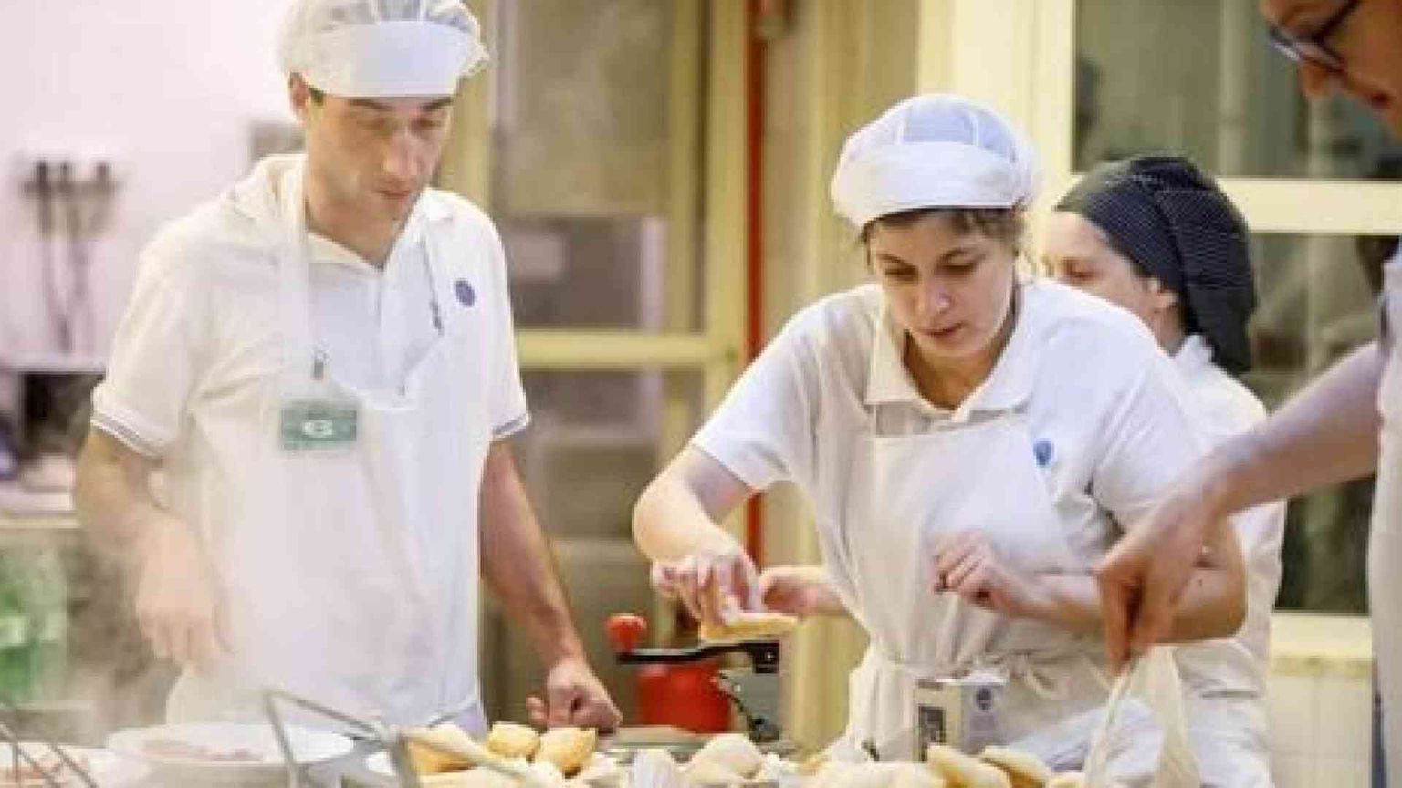 Autismo, le caserecce al pesto dei ragazzi di Luna Blu per i delegati Onu