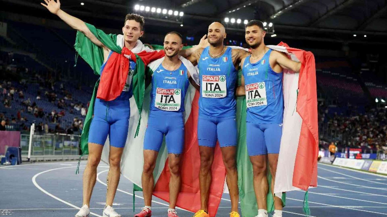 Italia record: oro nella 4x100, Iapichino argento nel lungo come mamma Fiona
