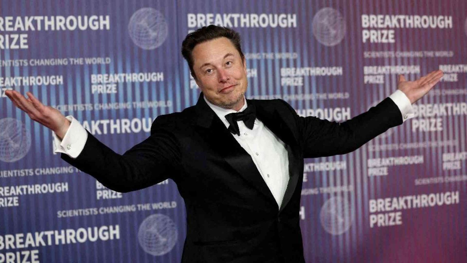 I soci di Tesla dicono sì al maxi stipendio da 56 miliardi di dollari a Musk
