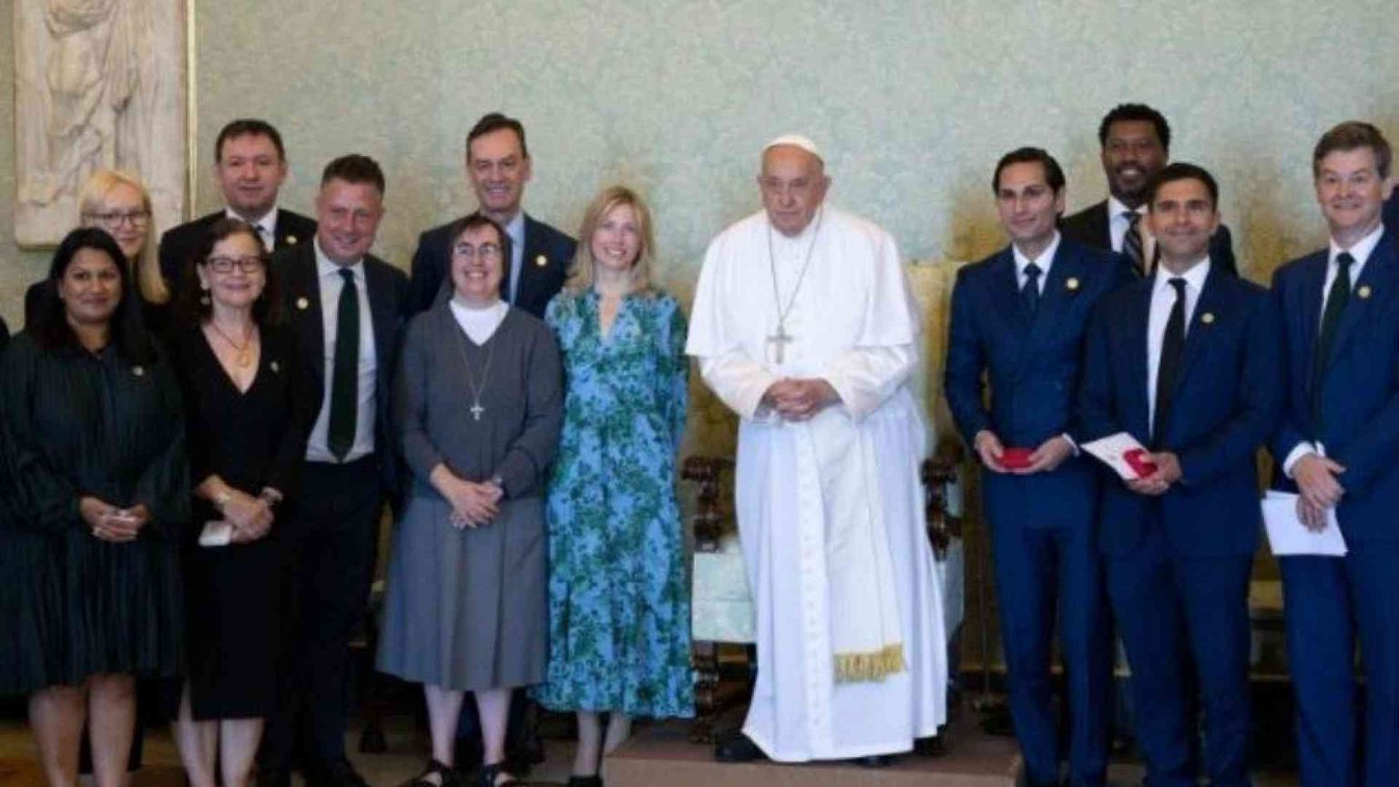 Il Papa ai banchieri: fate scelte coraggiose per poveri, ambiente, giovani