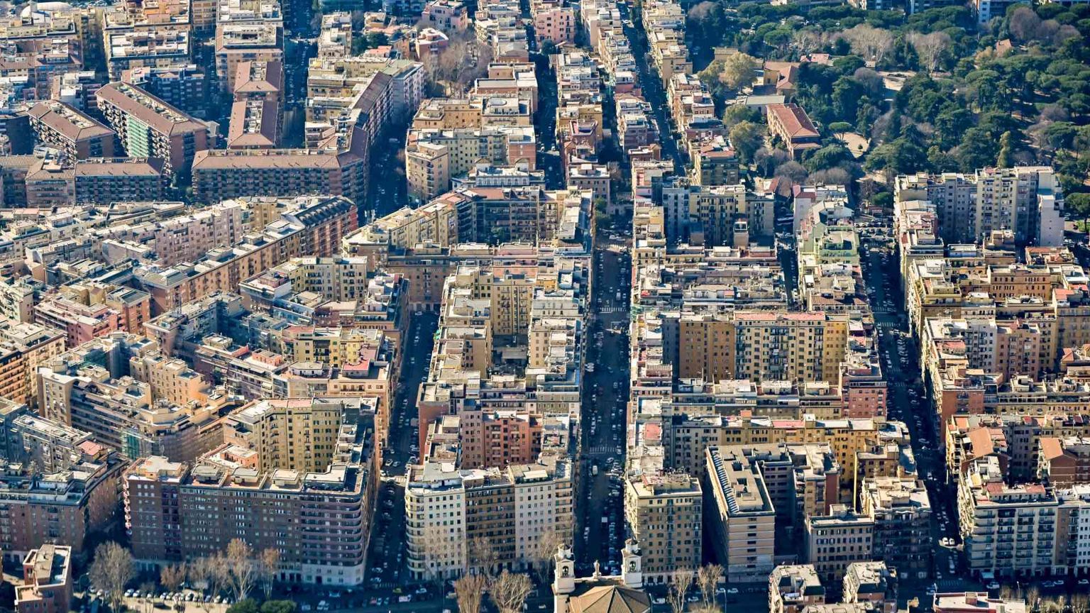 Il calo dei tassi dei mutui unica speranza di un mercato immobiliare paralizzato