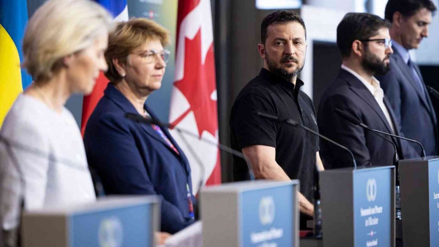 Accordo per la pace in Ucraina ma 12 Paesi non firmano