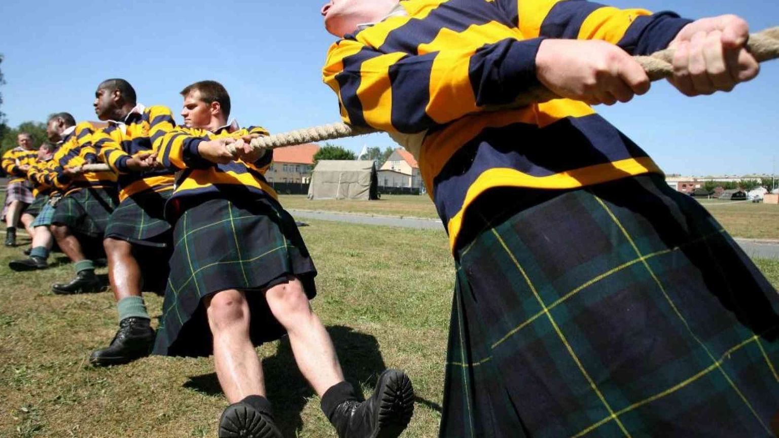 C'era una volta il tiro alla fune. Quest'anno tocca alla breakdance