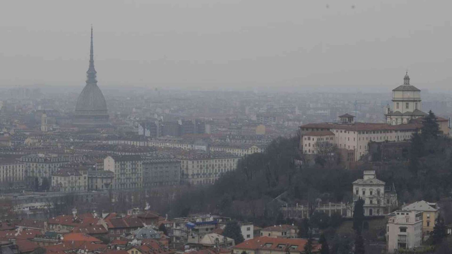 A Torino il primo processo per inquinamento ambientale. Come ci si è arrivati