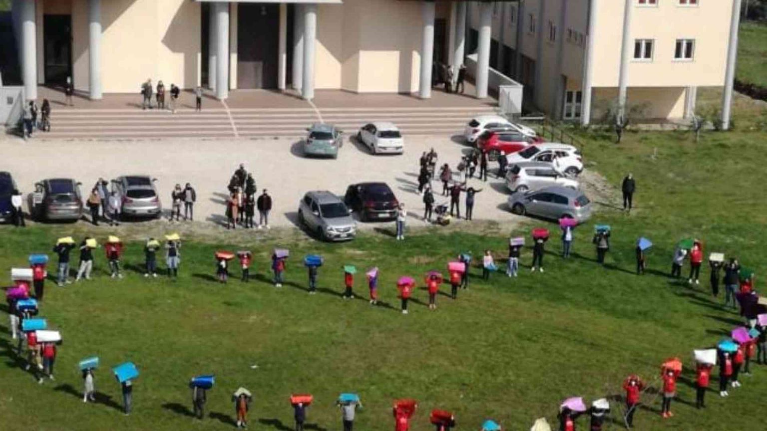 Le parrocchie si mobilitano (con Avvenire) per la Carità del Papa