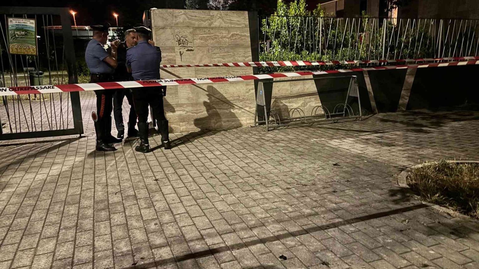 Ucciso 17enne, fermati due coetanei. Gli investigatori: lite tra baby gang