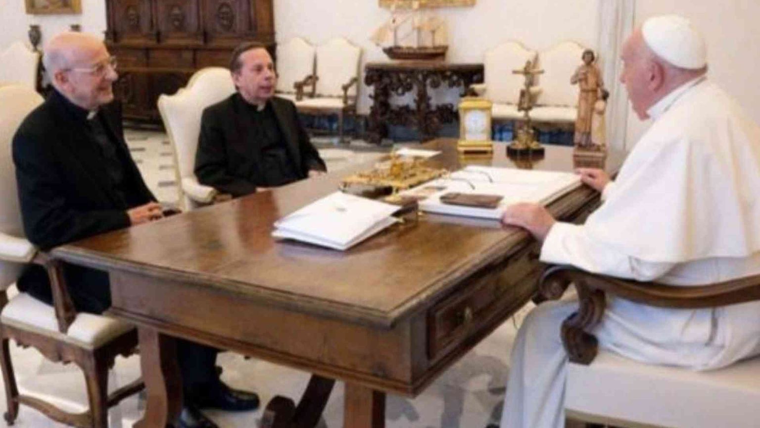 Il Papa: state molto vicini alle persone dove c’è più sofferenza