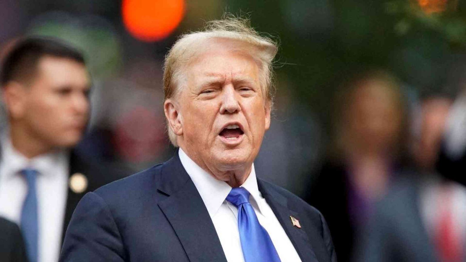 Dopo il salvataggio della Corte, Trump ottiene il rinvio della sentenza a New York