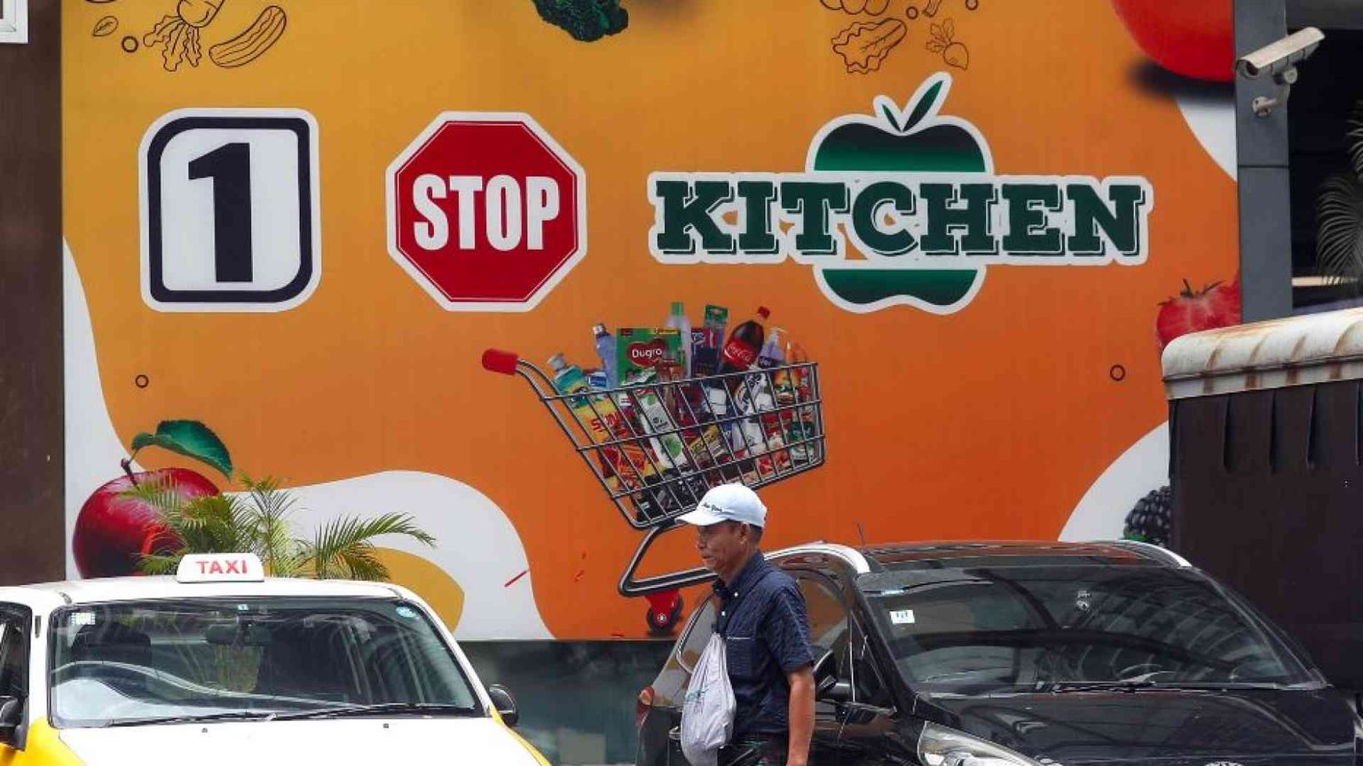 Il Myanmar dei golpisti è ridotto in miseria: il 13,3% muore di fame