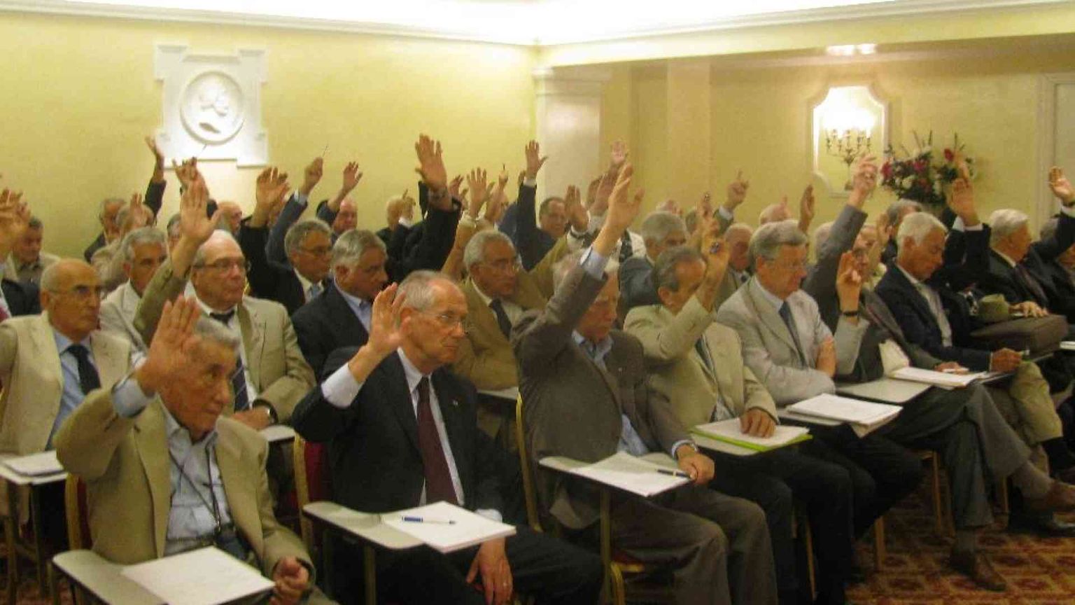 Gli stereotipi sull'età dei dipendenti ostacolano lo sviluppo delle imprese