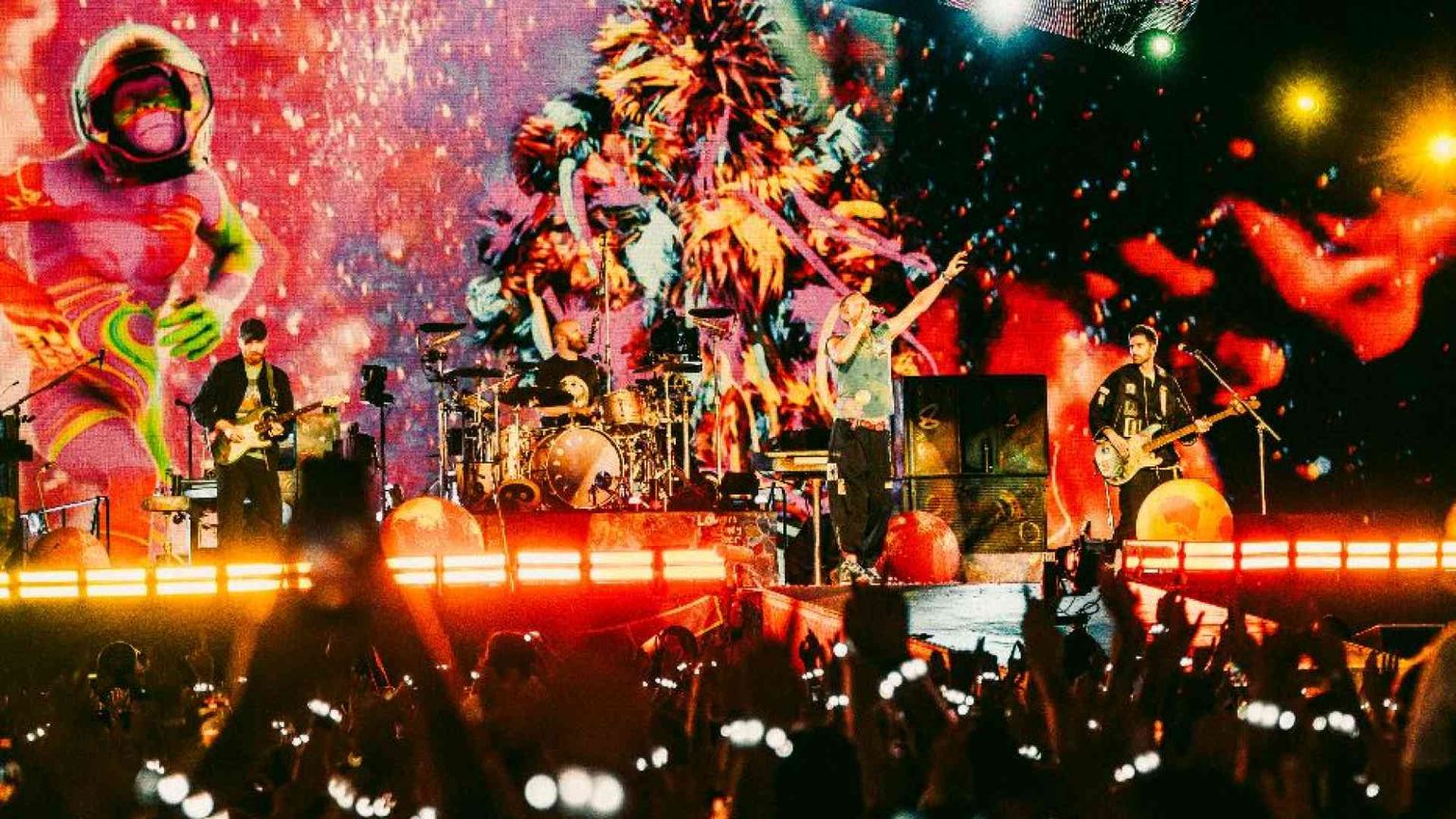 Libri, cinema e concerti tengono a galla i consumi culturali