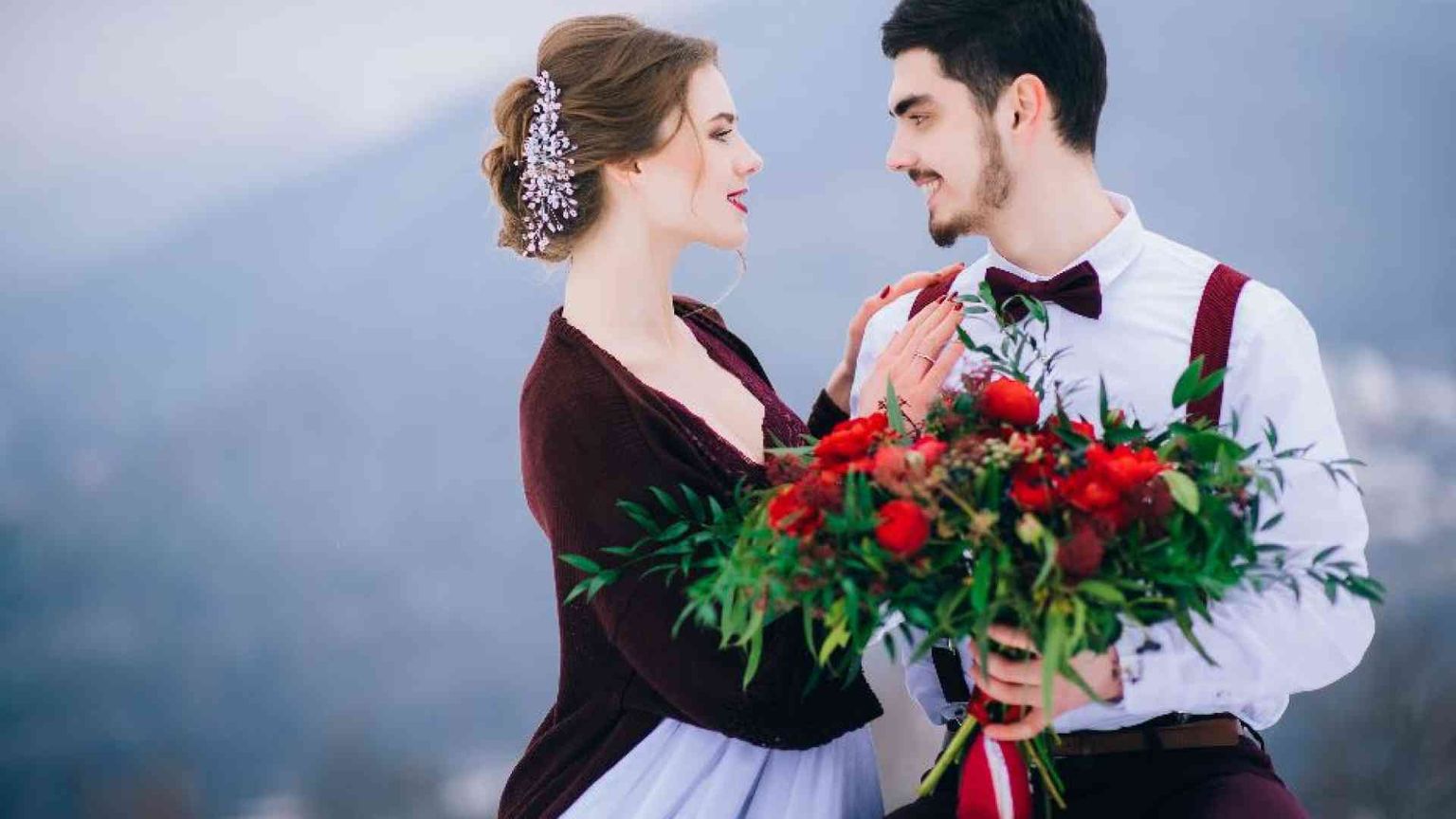 Sontuoso, ecologico ma finto. Ecco come si svolge un matrimonio laico
