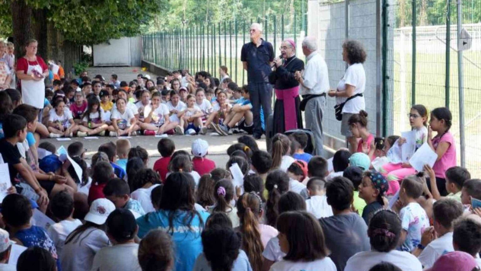 Milano "conta" sulle sue parrocchie: dietro i numeri, storie di vita